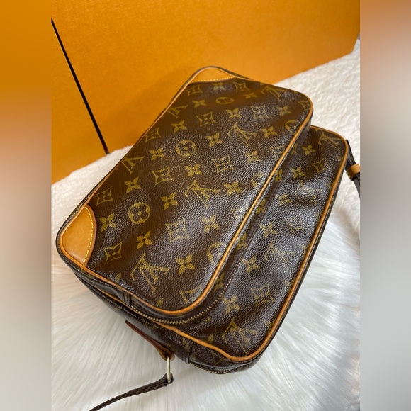 🌸NILE CROSSBODY SHOULDER BAG PURSE MONOGRAM - Picture 6 of 16